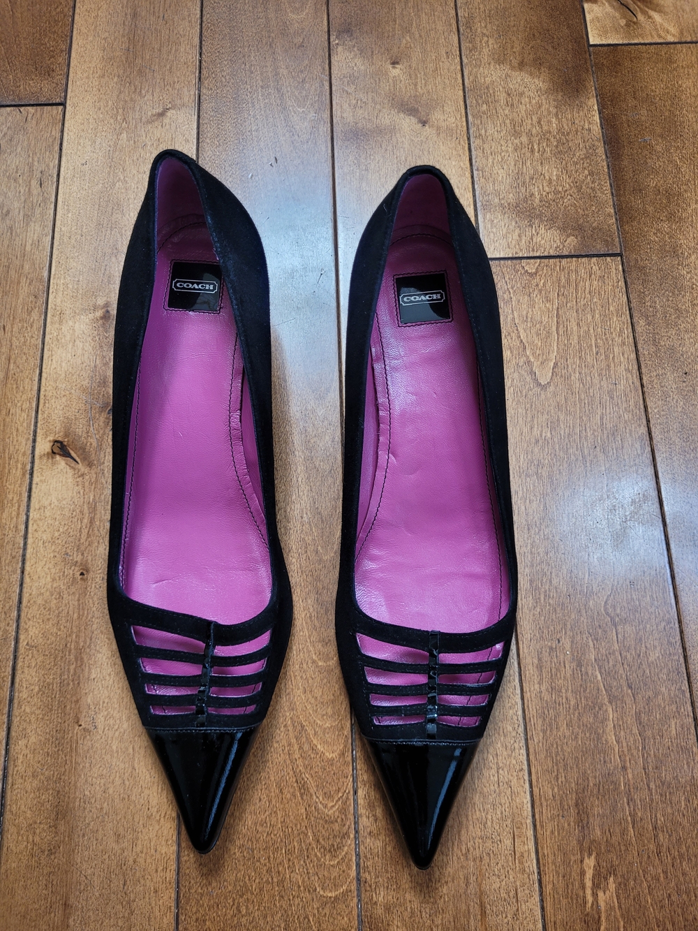 Brand New Vintage Women's Coach Bryn Black Pointed Toe Kitten Heel Pumps